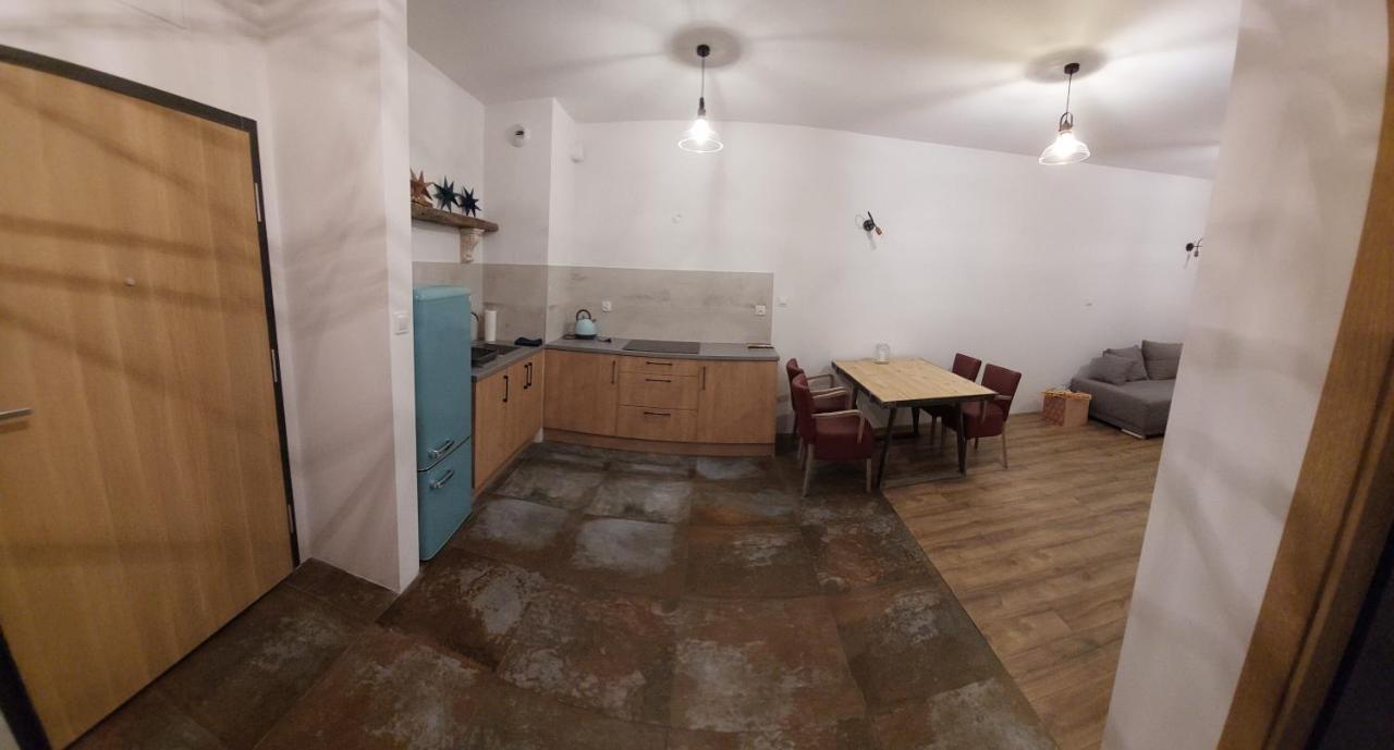 Buko Apartamenty Uniejow Exterior foto