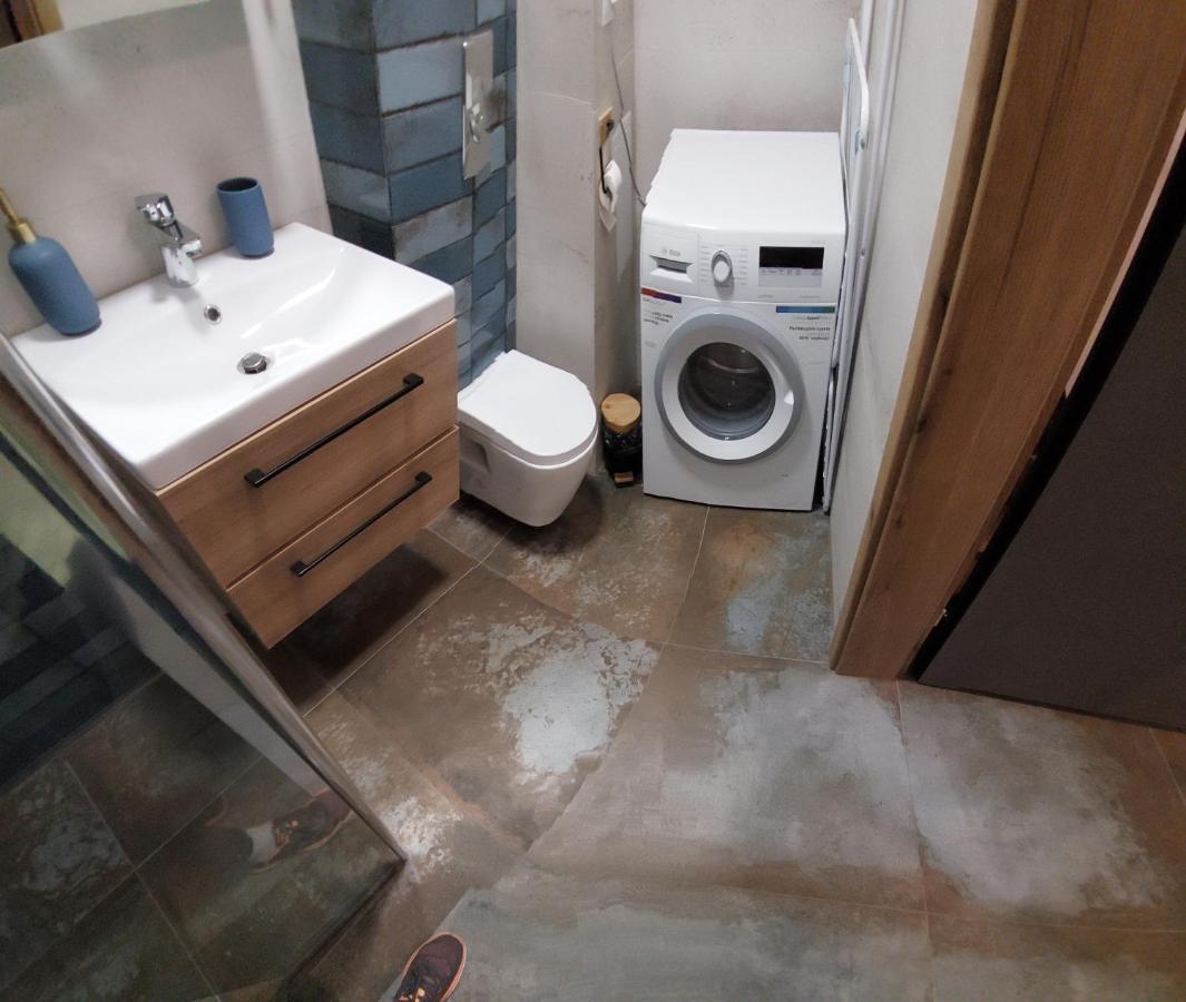 Buko Apartamenty Uniejow Exterior foto